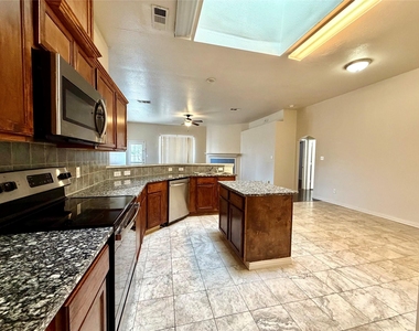 5408 Dove Drive - Photo Thumbnail 10