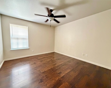 5408 Dove Drive - Photo Thumbnail 29