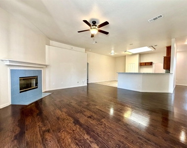 5408 Dove Drive - Photo Thumbnail 7