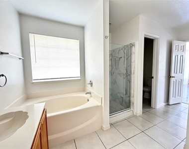 5408 Dove Drive - Photo Thumbnail 20