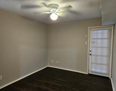 9520 Royal Lane - Photo Thumbnail 1