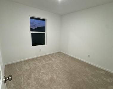 7908 Gilbert Street - Photo Thumbnail 6