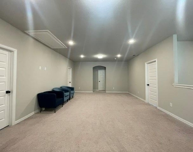 2924 Spirit Woods Lane - Photo Thumbnail 22