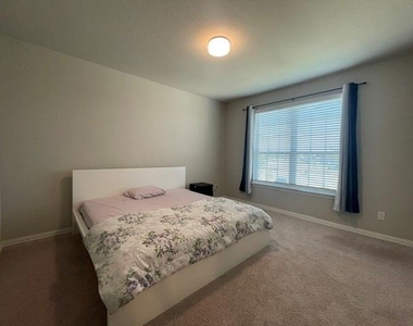 2924 Spirit Woods Lane - Photo Thumbnail 27