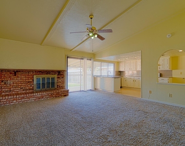 6218 Fallbrook Drive - Photo Thumbnail 2