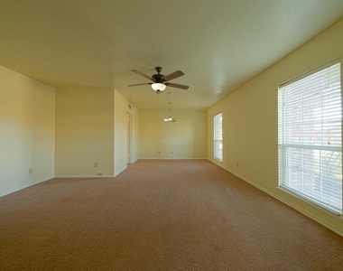 6218 Fallbrook Drive - Photo Thumbnail 5
