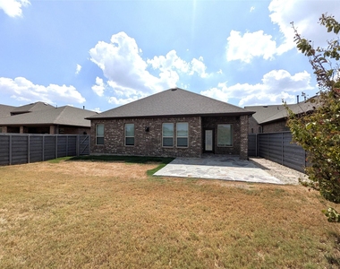 1409 Summit View Lane - Photo Thumbnail 37