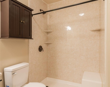 2516 Cranbrook Lane - Photo Thumbnail 12