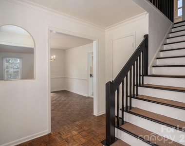 3501 Barrington Drive - Photo Thumbnail 11