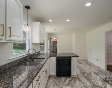 3501 Barrington Drive - Photo Thumbnail 23