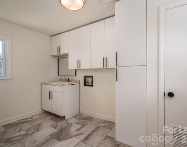 3501 Barrington Drive - Photo Thumbnail 26