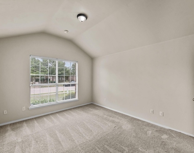 2032 Sunny Side Drive - Photo Thumbnail 6