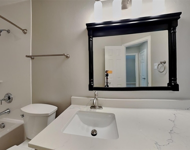 1527 Jeanette Way - Photo Thumbnail 18