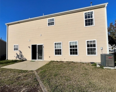 4006 Shadow Pines Circle - Photo Thumbnail 9