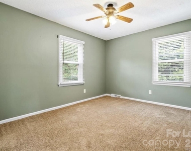 11610 Charnwood Court - Photo Thumbnail 10