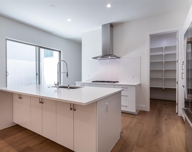 3344 Walchard Court - Photo Thumbnail 6