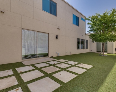 3344 Walchard Court - Photo Thumbnail 20