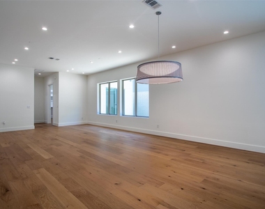 3344 Walchard Court - Photo Thumbnail 8