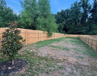 4811 Victoria Avenue - Photo Thumbnail 11