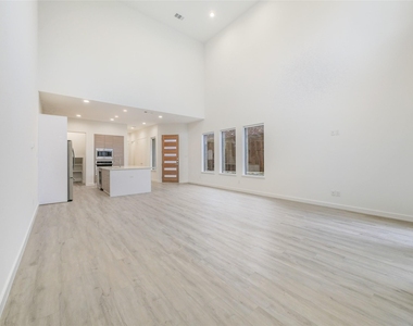 2326 Vagas Avenue - Photo Thumbnail 6