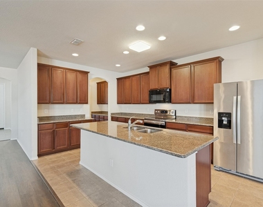 1108 Black Cherry Drive - Photo Thumbnail 10