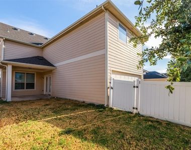 1108 Black Cherry Drive - Photo Thumbnail 21