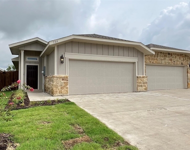 709 Blackland Drive - Photo Thumbnail 1