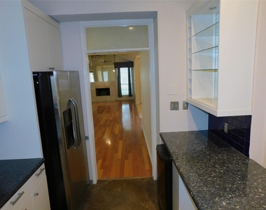 2715 Alden Avenue - Photo Thumbnail 10