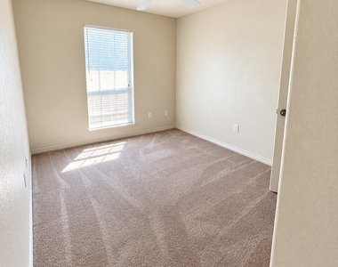 2415 Church Street - Photo Thumbnail 13