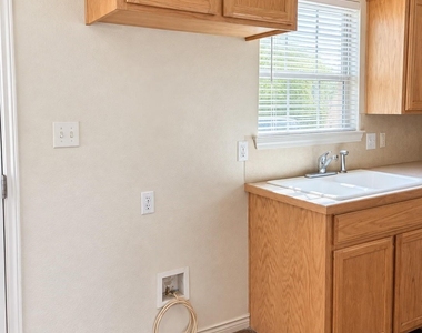 2415 Church Street - Photo Thumbnail 6