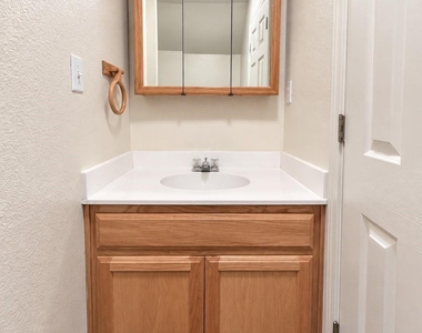 2415 Church Street - Photo Thumbnail 7