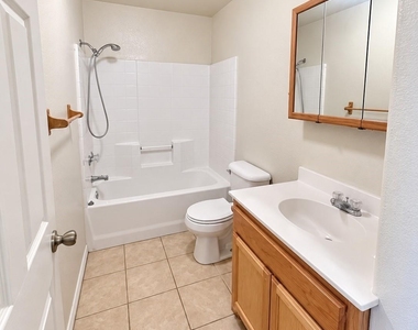 2415 Church Street - Photo Thumbnail 14