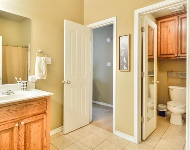 3234 Valley Forge Road - Photo Thumbnail 15