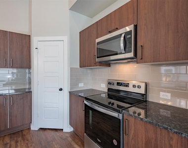 609 Wheatfield Drive - Photo Thumbnail 6