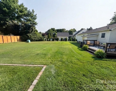708 Langtree Road - Photo Thumbnail 7