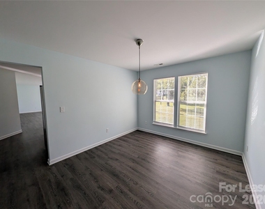 11141 Carver Pond Road - Photo Thumbnail 7