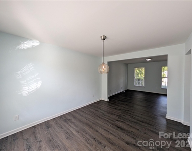 11141 Carver Pond Road - Photo Thumbnail 8