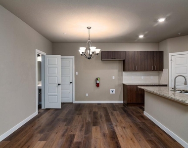 613 Wheatfield Drive - Photo Thumbnail 14