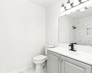 308 Hickorywood Street - Photo Thumbnail 11