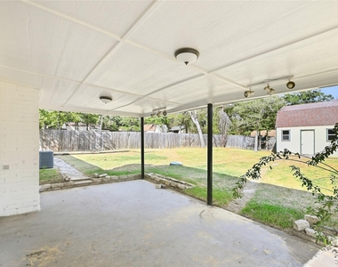 308 Hickorywood Street - Photo Thumbnail 12