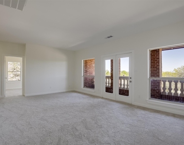 2916 Forestwood Drive - Photo Thumbnail 24