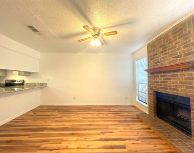 1034 Mckinley Street - Photo Thumbnail 2