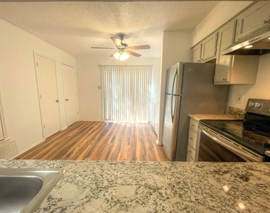 1034 Mckinley Street - Photo Thumbnail 4