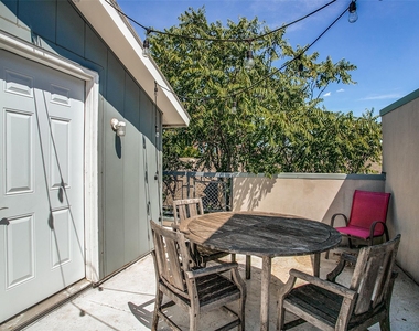 3824 Brown Street - Photo Thumbnail 20