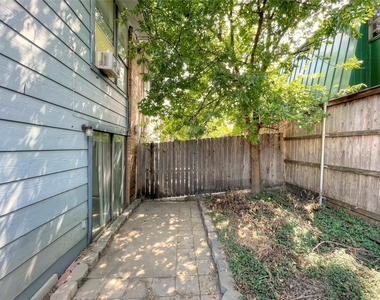 1032 Mckinley Street - Photo Thumbnail 16