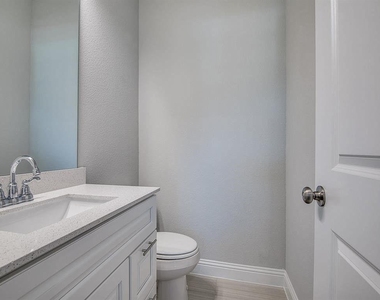 2429 Merriweather Lane - Photo Thumbnail 20