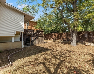 803 S Trinity Street - Photo Thumbnail 30