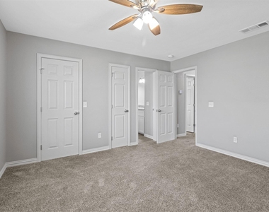 525-527 E Ball Street - Photo Thumbnail 10