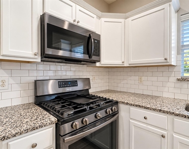 4205 Jasper Court - Photo Thumbnail 9