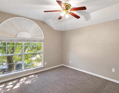 4205 Jasper Court - Photo Thumbnail 24